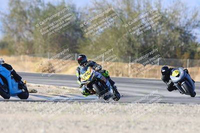 media/Jan-11-2025-CVMA (Sat) [[ddeb3f563a]]/Race 10-Amateur Supersport Middleweight/